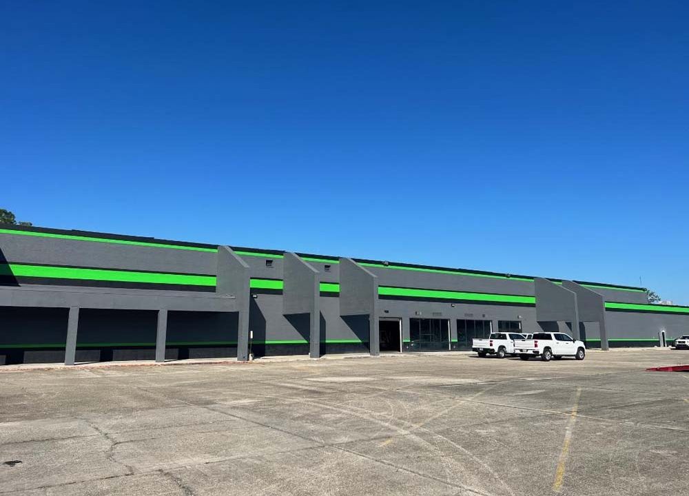 imgi_13_becbottling_2 imgi_13_becbottling_2